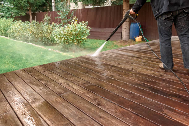 Best Pool Deck Cleaning  in Coral Springs, FL